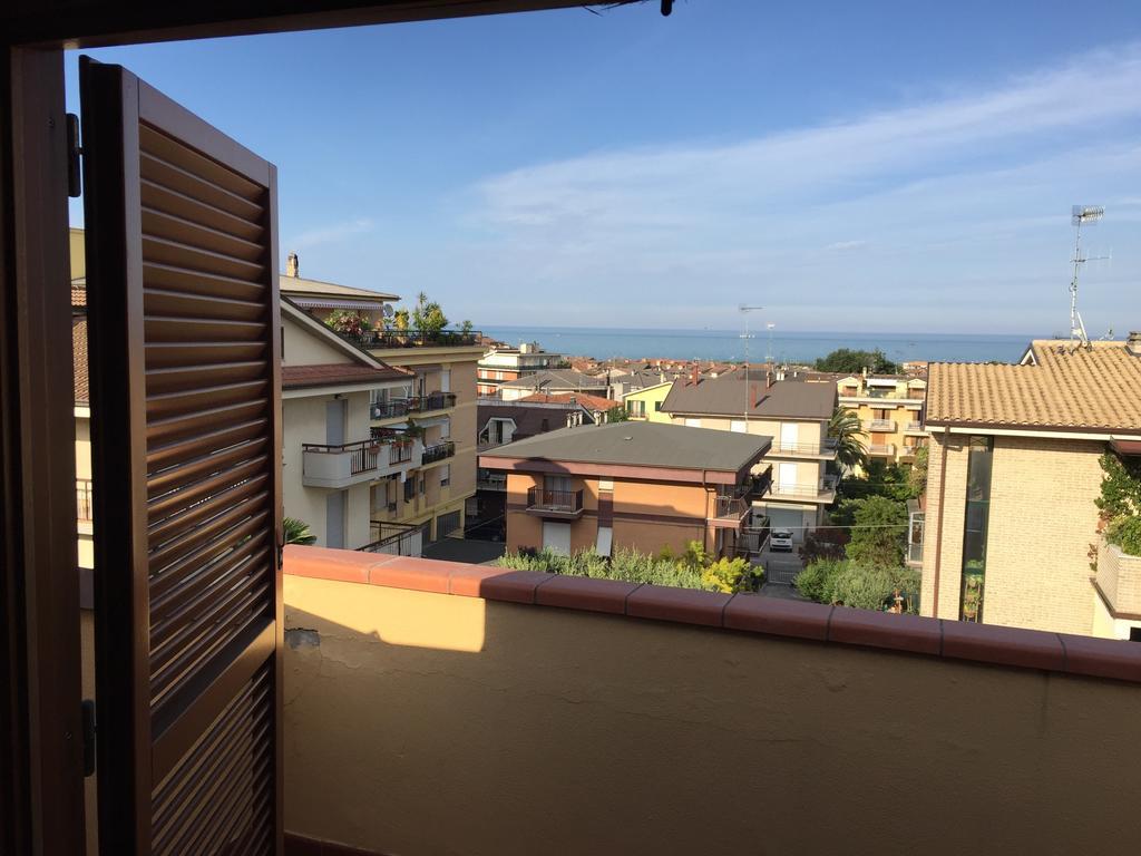 Mansarda Mare Altidona Exterior foto